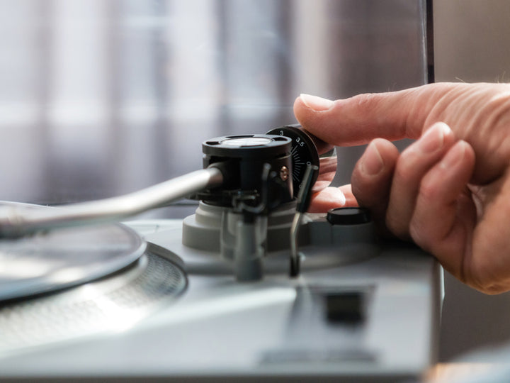 LENCO L-3810GY - Direct Drive turntable with USB - Grey