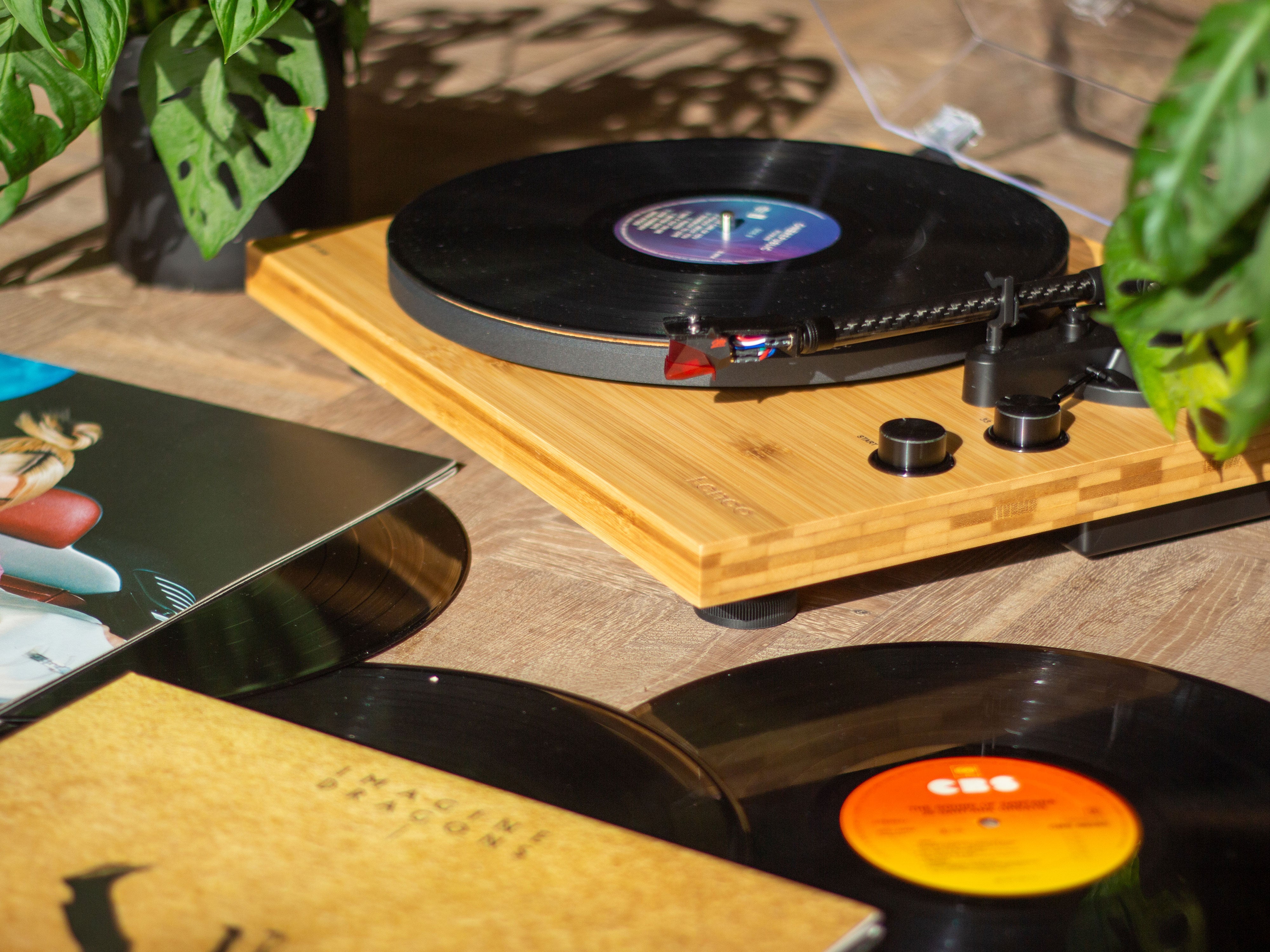 Lenco LBT-335BA - Turntable with Bluetooth® transmission, Bamboo