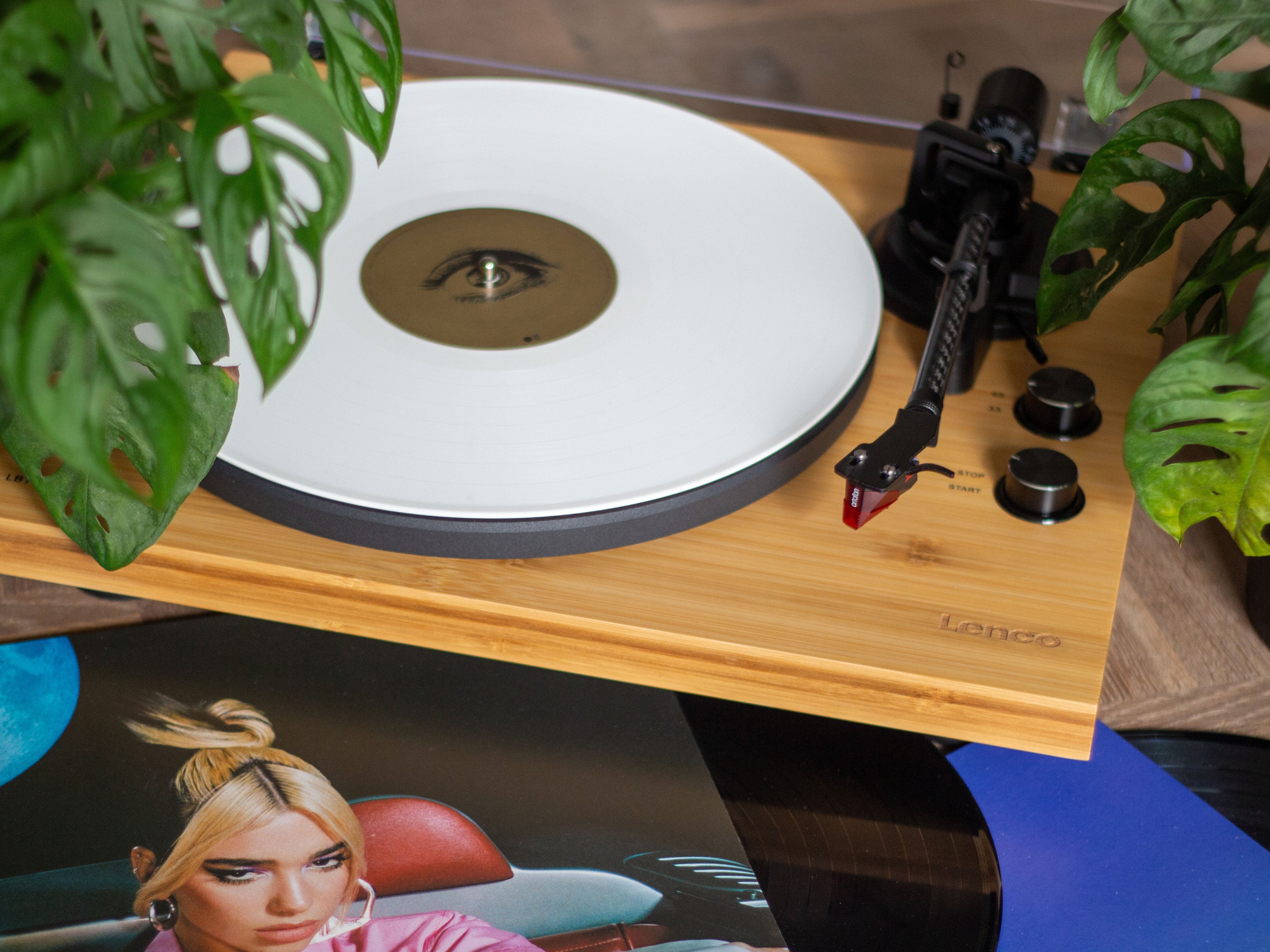 Lenco LBT-335BA - Turntable with Bluetooth® transmission, Bamboo