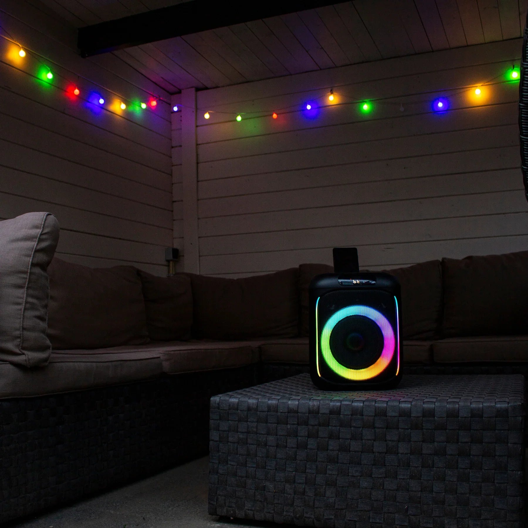 Lenco PA-100 - Party speaker with lights and wireless mic - Refurbished