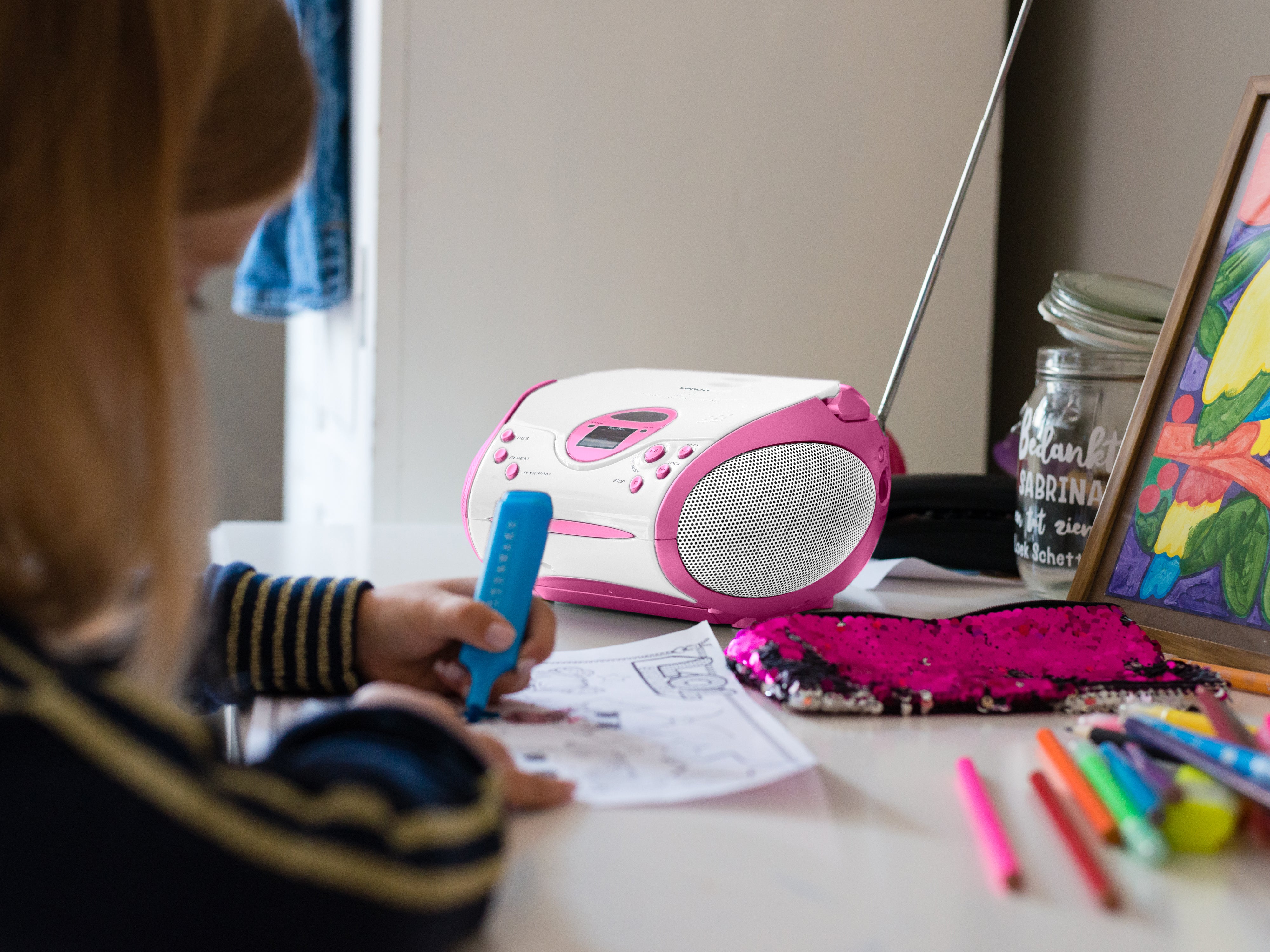 LENCO SCD-24PK kids UK - Portable stereo FM radio with CD player - Pink