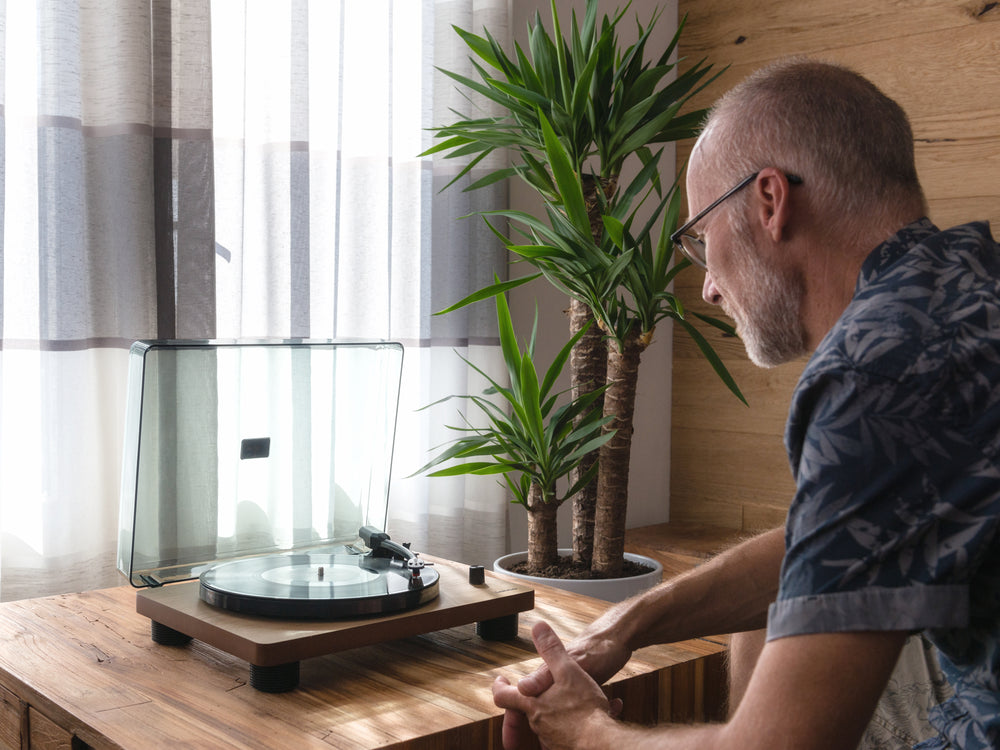 LENCO L-30WD Turntable with USB/PC encoding - Wood