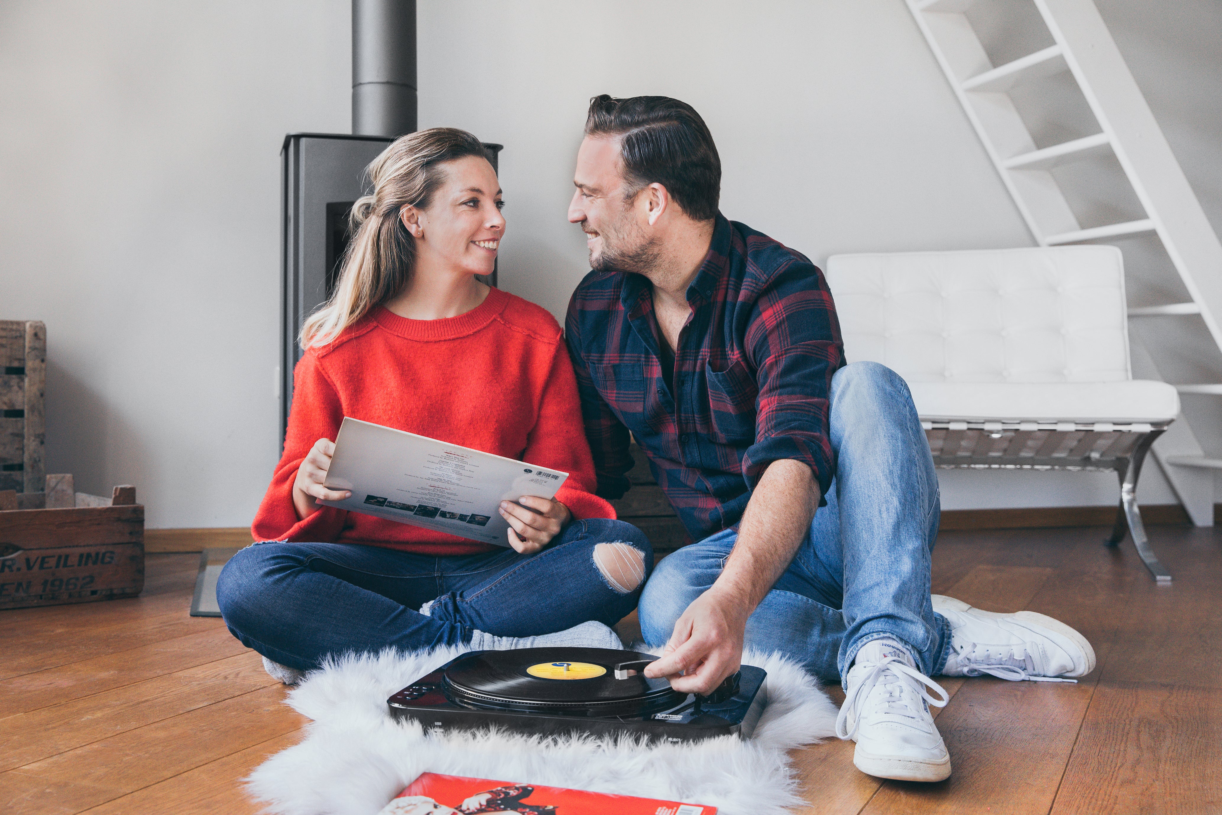 LENCO LBT-120BK - Turntable with direct encoding and Bluetooth® - Black