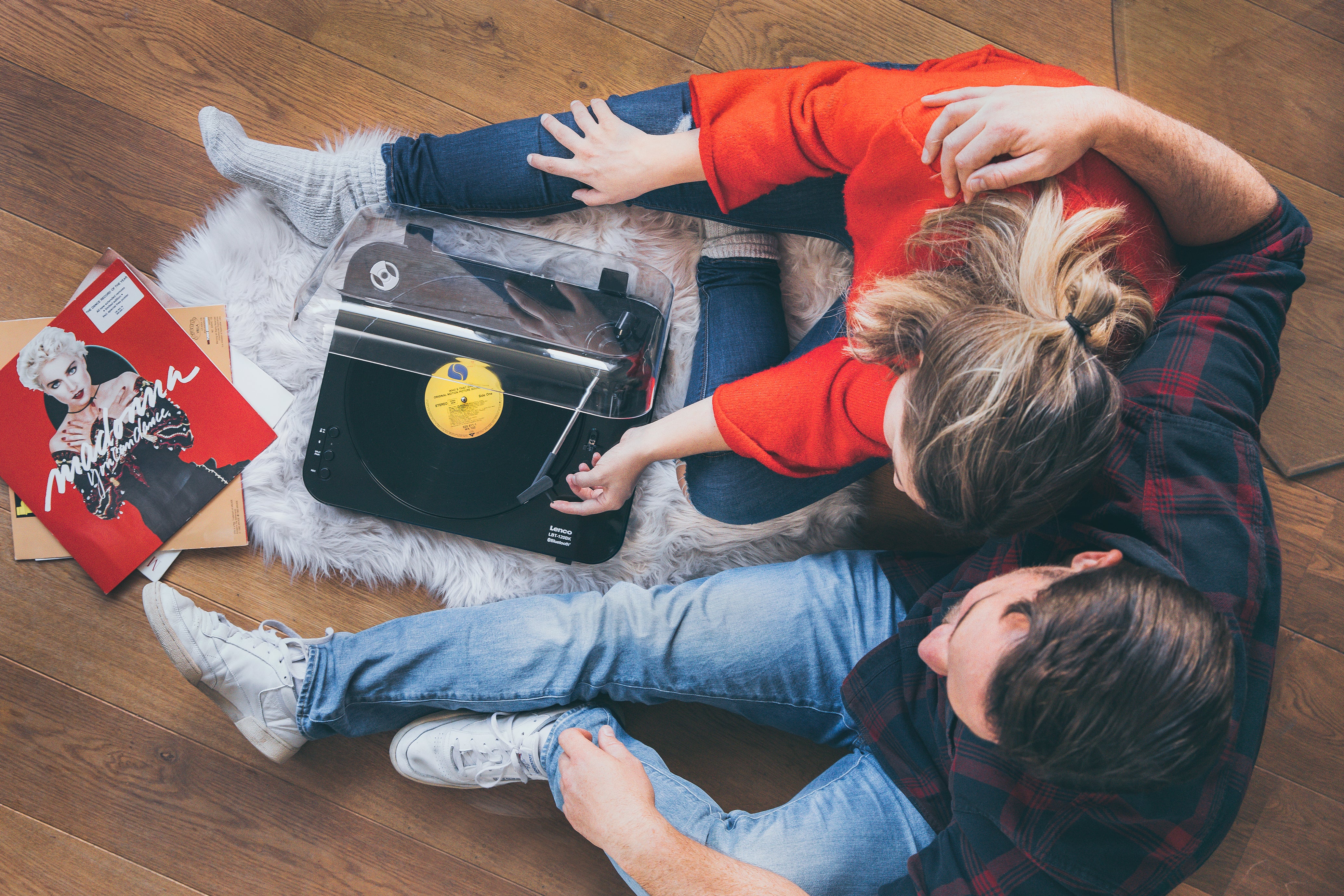 LENCO LBT-120BK - Turntable with direct encoding and Bluetooth® - Black